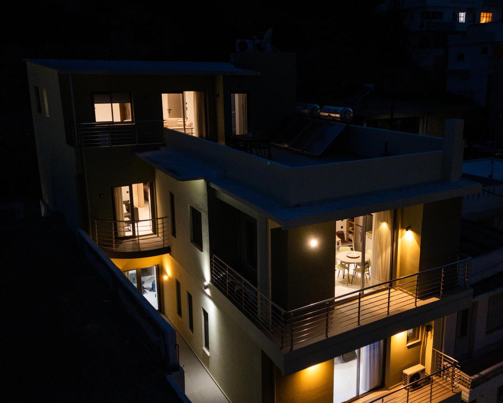 Patric.Ko Aparthotel Agia Galini Exterior foto